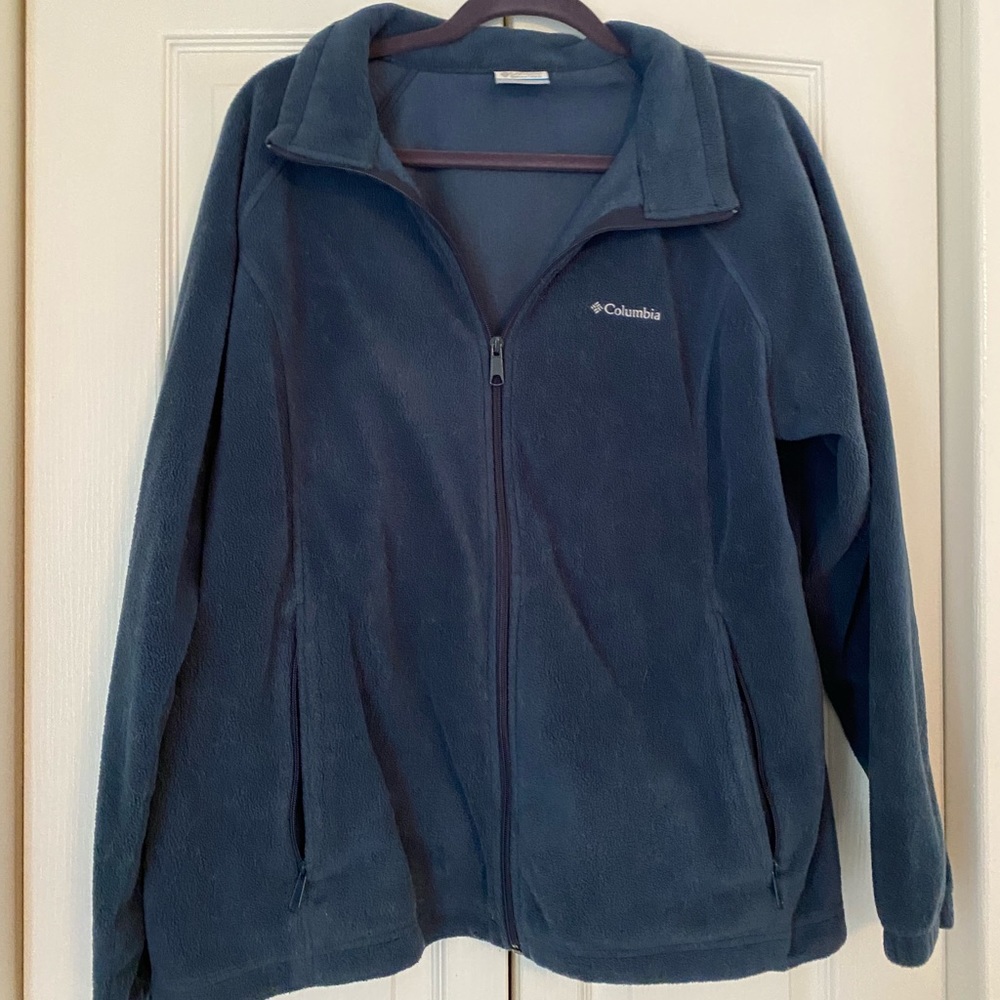 Columbia Women’s Blue Fleece Jacket size 2x